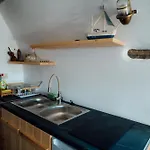 Apartment Mitatos 