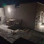 Apartment Mitatos 