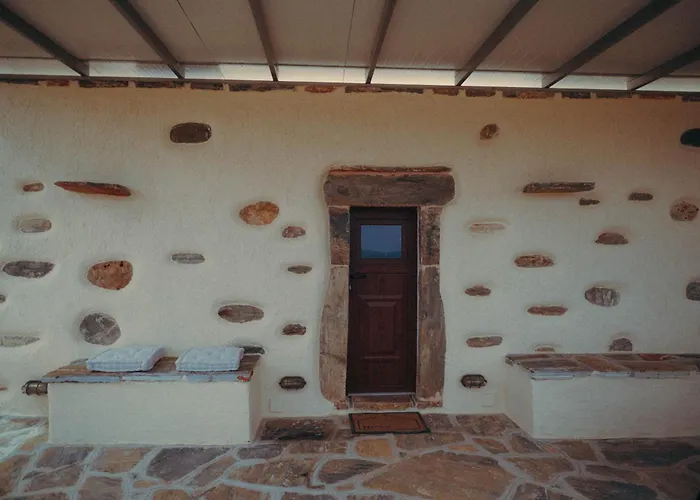 アパート Mitatos 